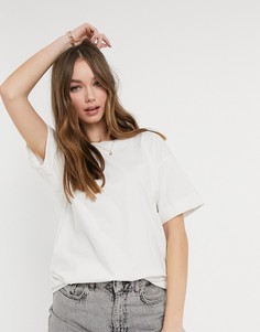 Свободная футболка цвета кости с отворотами на рукавах ASOS DESIGN-Бежевый