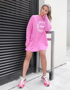 Розовое платье-футболка в стиле oversized с длинными рукавами и логотипом ASOS Weekend Collective-Розовый цвет