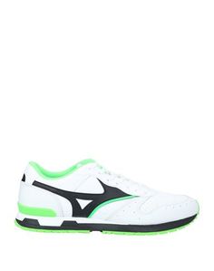 Низкие кеды и кроссовки Mizuno