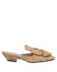 Мюлес и сабо LES Chaussons DE LA Belle