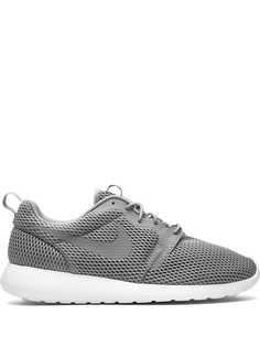 Grey top nike roches