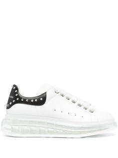 Alexander McQueen кроссовки Oversized с заклепками