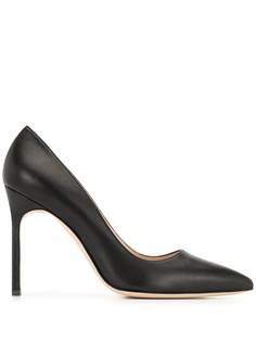Manolo Blahnik BB pointed pumps