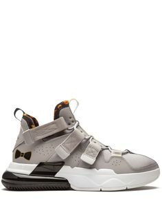 Nike кроссовки Air Edge 270