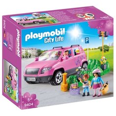 Набор с элементами конструктора Playmobil City Life 9404 Семейный автомобиль с парковочным местом