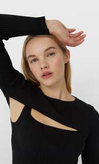 Stradivarius Свитер С Вырезами Женская Коллекция Черный L