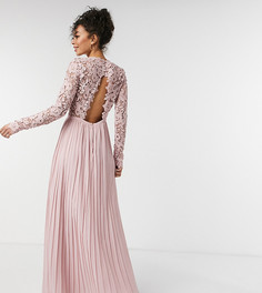 Розовое кружевное платье макси с фигурной отделкой спины Chi Chi London Tall-Розовый цвет