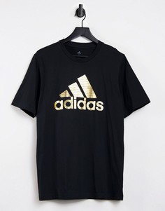 Черная футболка с золотым логотипом adidas-Черный цвет
