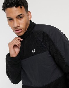 Черный свитшот из искусственного меха с короткой молнией и вставками Fred Perry-Черный цвет