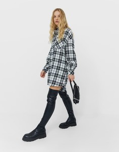 Серое платье-рубашка бойфренда в клетку в стиле oversized Stradivarius-Серый
