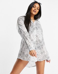 Пляжная рубашка цвета слоновой кости с жатым эффектом и пестрым принтом ASOS DESIGN-Многоцветный