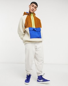 Oversized-худи из плюша с рукавами реглан, короткой молнией бежевого цвета с коричневыми и цветными вставками ASOS DESIGN-Многоцветный