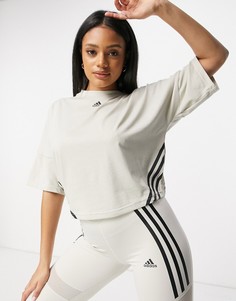 Серая укороченная футболка с тремя полосками adidas Training-Серый