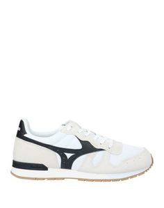 Низкие кеды и кроссовки Mizuno