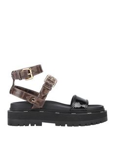 Сандалии Fendi