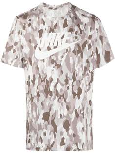 Nike камуфляжная футболка с логотипом