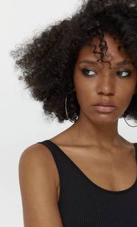 Stradivarius Укороченный Топ На Бретелях Женская Коллекция Черный L