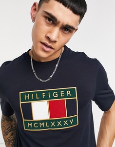 Темная футболка свободного кроя с логотипом и принтом флага Tommy Hilfiger-Темно-синий