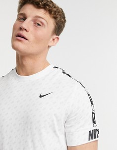 Белая футболка с фирменной тесьмой и принтом по всей поверхности Nike Repeat Pack-Белый