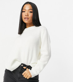 Кремовый oversized-джемпер с круглым вырезом ASOS DESIGN Petite