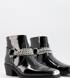 Черные лакированные ботинки челси для широкой стопы в стиле вестерн на кубинском каблуке с серебристой цепочкой ASOS DESIGN Wide Fit-Черный цвет