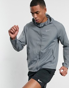 Серая куртка с капюшоном Nike Running Essentials-Серый
