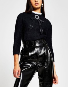 Черный пушистый трикотажный джемпер River Island