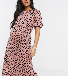 Розовое свободное платье в горошек с расклешенным рукавом и принтом New Look Maternity-Розовый цвет