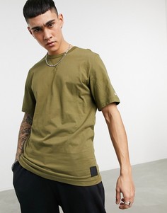 Футболка оливкового цвета с логотипом Champion-Зеленый цвет