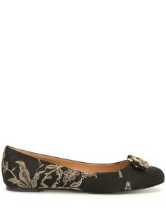 Salvatore Ferragamo Pre-Owned балетки с кружевной аппликацией