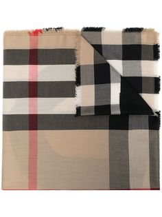 Burberry шарф Half Mega Love