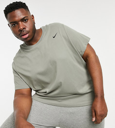 Футболка цвета хаки Nike Training Plus Dry-Зеленый цвет