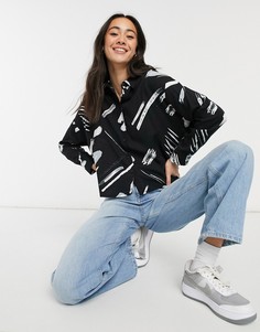 Укороченная рубашка с длинными рукавами и абстрактным принтом ASOS DESIGN-Многоцветный