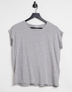 Светло-серая футболка с овальным вырезом Vero Moda-Серый