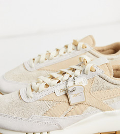 Бежевые кроссовки Reebok Classics Toast Classic Legacy – эксклюзивно для ASOS-Белый