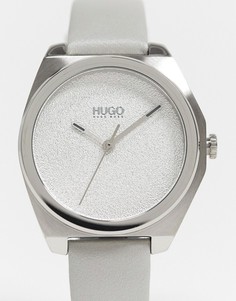 Часы с серым кожаным ремешком Hugo Boss #imagine-Серый