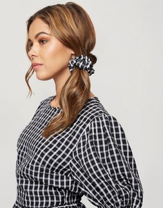 Блузка в черную клетку с высоким воротником и пышными рукавами Miss Selfridge-Черный цвет