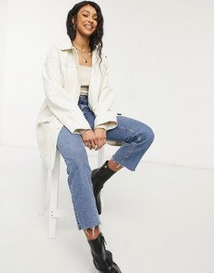 Кремовая куртка-рубашка в стиле oversized из искусственной кожи со стеганой подкладкой ASOS DESIGN-Кремовый