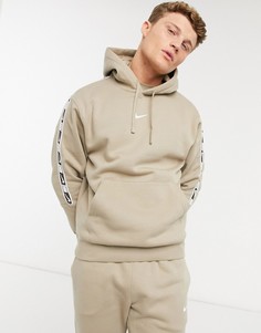 Худи светло-бежевого цвета с фирменной тесьмой Nike Repeat Pack-Зеленый цвет