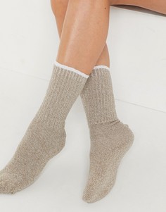 Двухцветные носки в крупный рубчик до щиколотки белого и светло-коричневого цветов ASOS DESIGN-Коричневый цвет