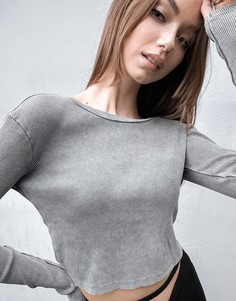 Серая футболка с длинными рукавами и эффектом кислотной стирки Stradivarius-Серый