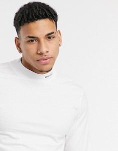 Белый лонгслив с высоким воротом и логотипом Calvin Klein