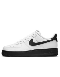 Бело-черные кроссовки Nike Air Force 1 07 Brick-Белый