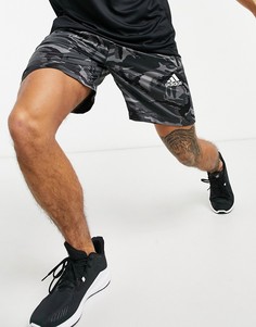 Спортивные шорты серого цвета с камуфляжным принтом adidas Training-Зеленый цвет