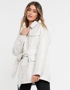 Кремовая куртка в стиле oversized из искусственной кожи с карманами ASOS DESIGN-Кремовый