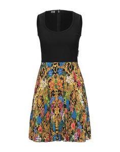 Короткое платье Versace Jeans Couture