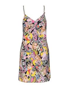 Короткое платье Chiara Ferragni