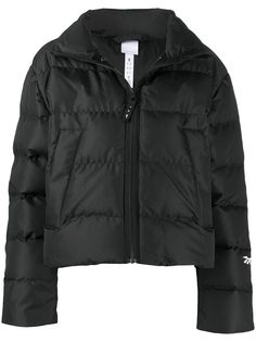 Reebok x Victoria Beckham пуховик из коллаборации с Victoria Beckham