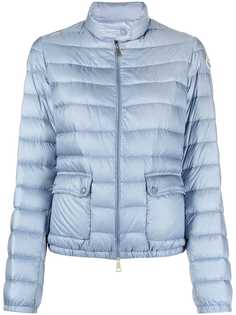 Moncler пуховик на молнии с нашивкой-логотипом