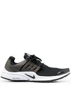 Nike кроссовки на шнуровке